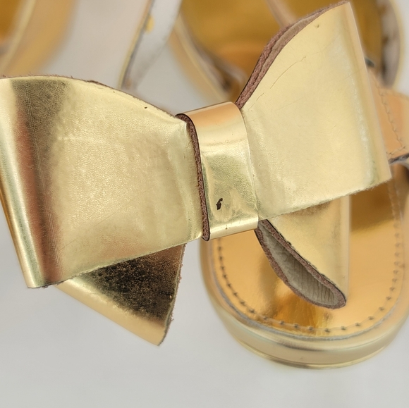 Lola Ramona Gold Heels Retro Pumps - Picture 11 of 11